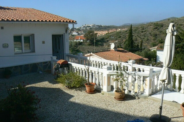 Detached Villa Benajarafe Málaga - image 21