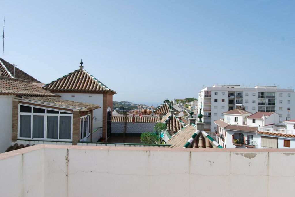 Middle Floor Apartment Torrox Málaga - image 22