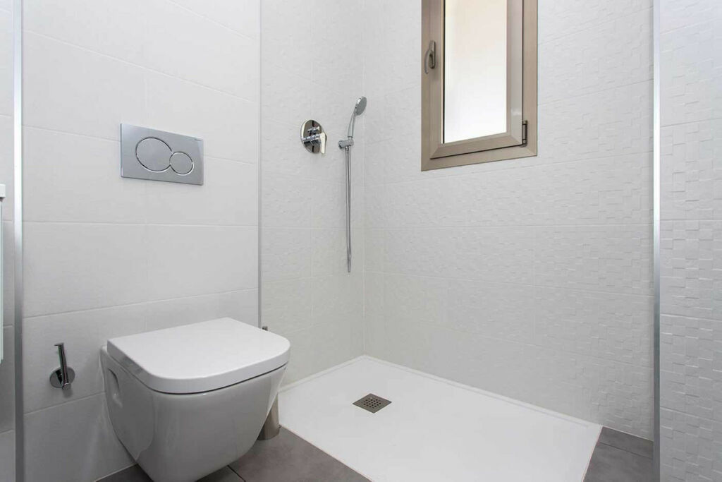 Middle Floor Apartment Villamartin Alicante - image 22