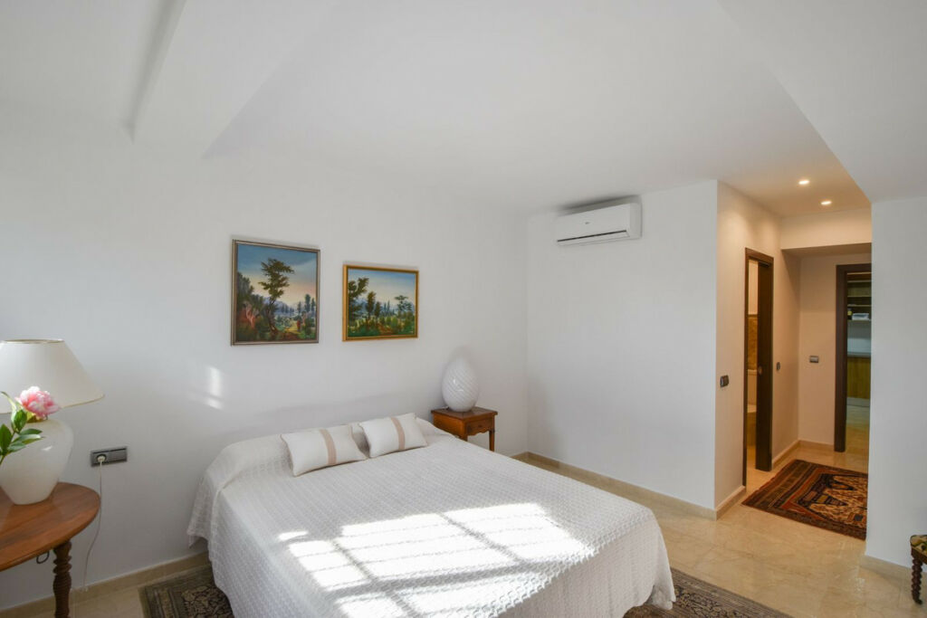 Townhouse Nueva Andalucía Málaga - image 22