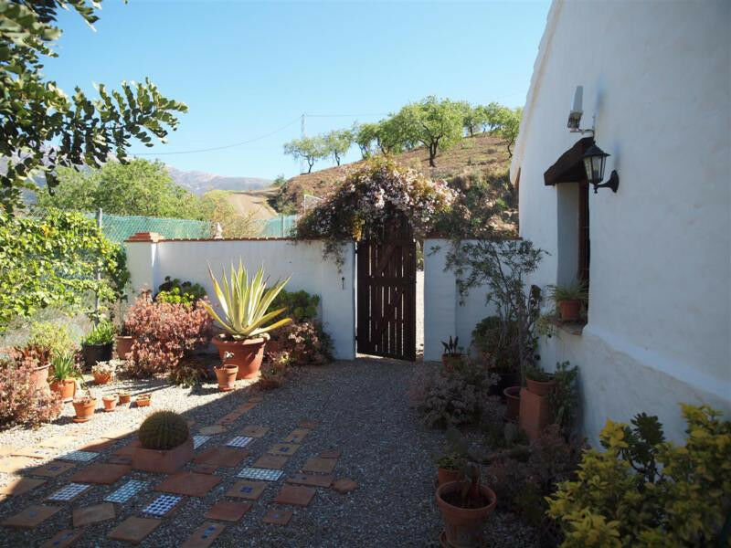 Finca - Cortijo Sedella Málaga - image 22