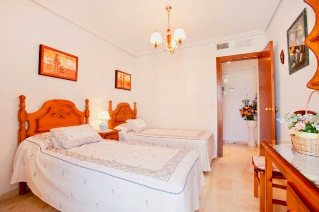 Ground Floor Apartment Benidorm Alicante - image 17