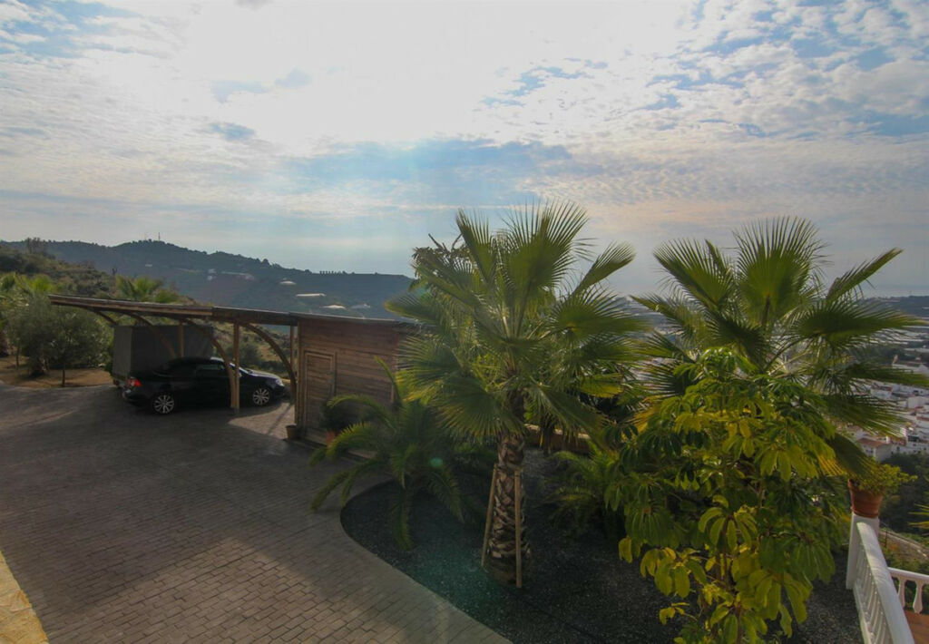 Detached Villa Algarrobo Málaga - image 22