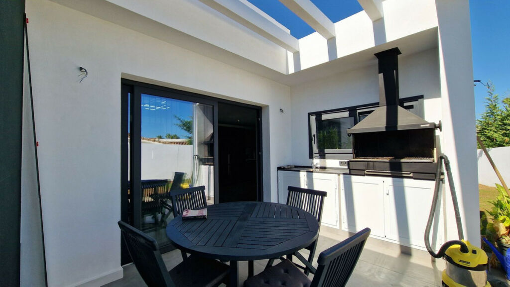 Detached Villa San Pedro de Alcántara Málaga - image 22