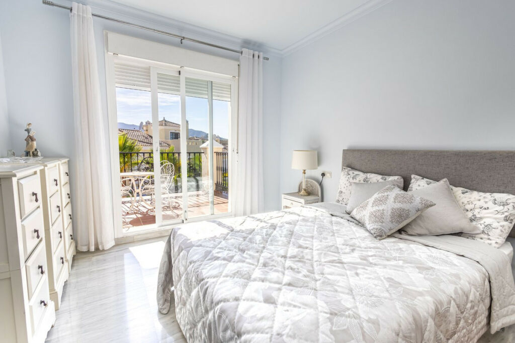 Detached Villa Alhaurin Golf Málaga - image 22