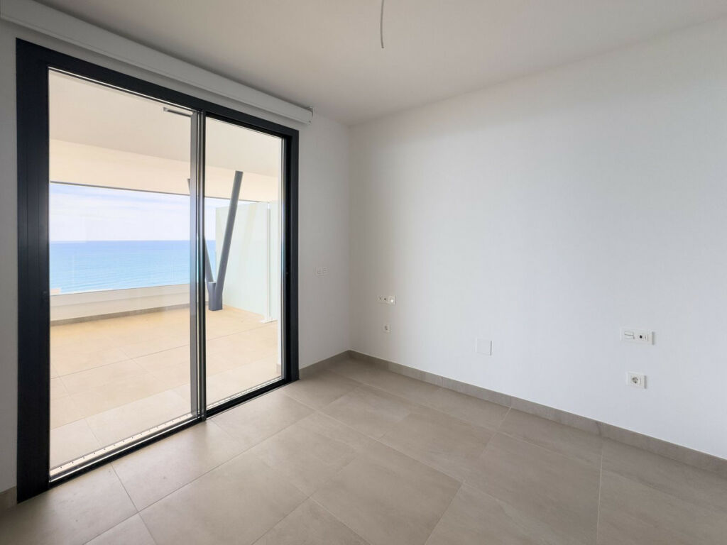 Middle Floor Apartment Fuengirola Málaga - image 23