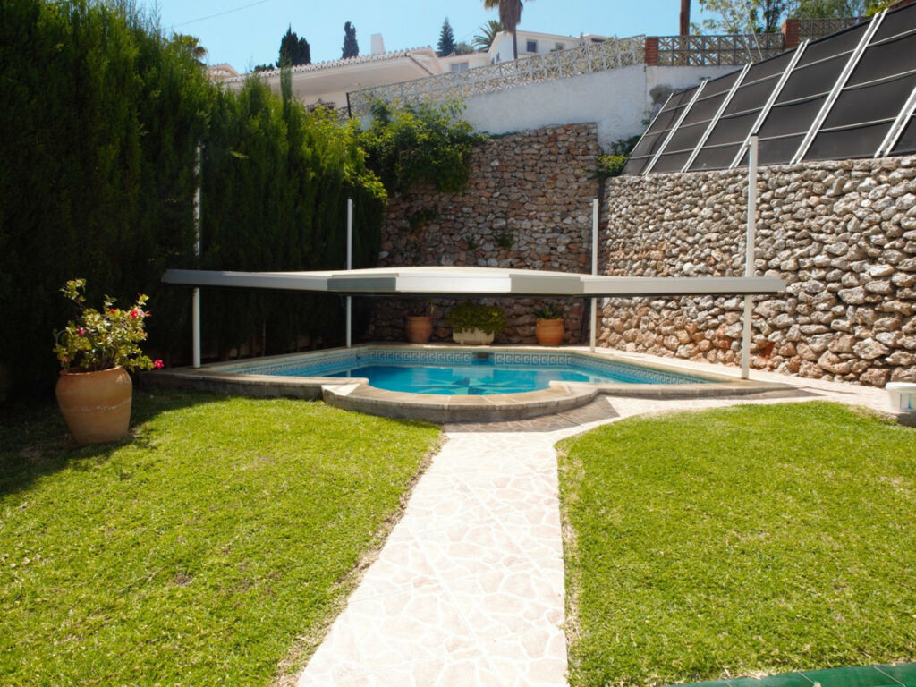 Detached Villa Nerja Málaga - image 22