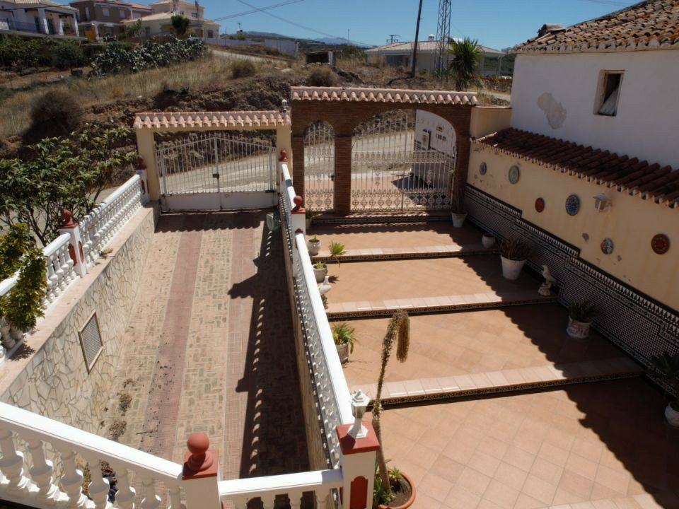 Detached Villa Mezquitilla Málaga - image 22