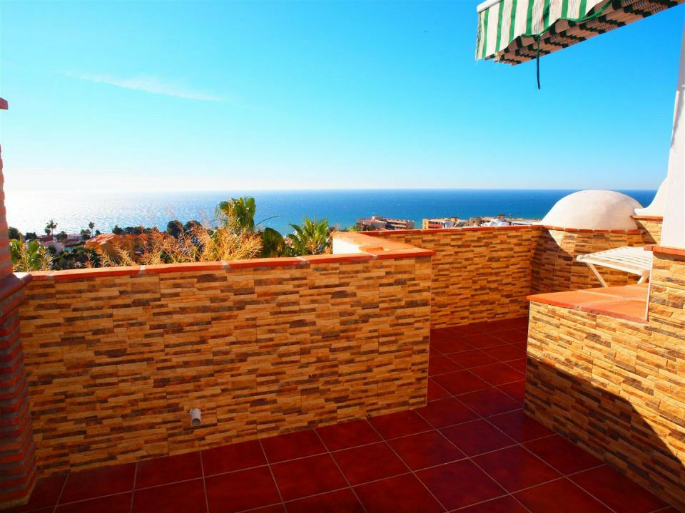 Semi-Detached House Benajarafe Málaga - image 22
