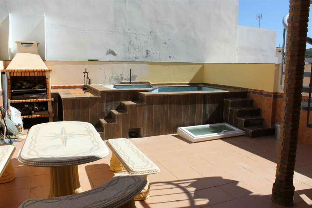 Semi-Detached House Almayate Málaga - image 22