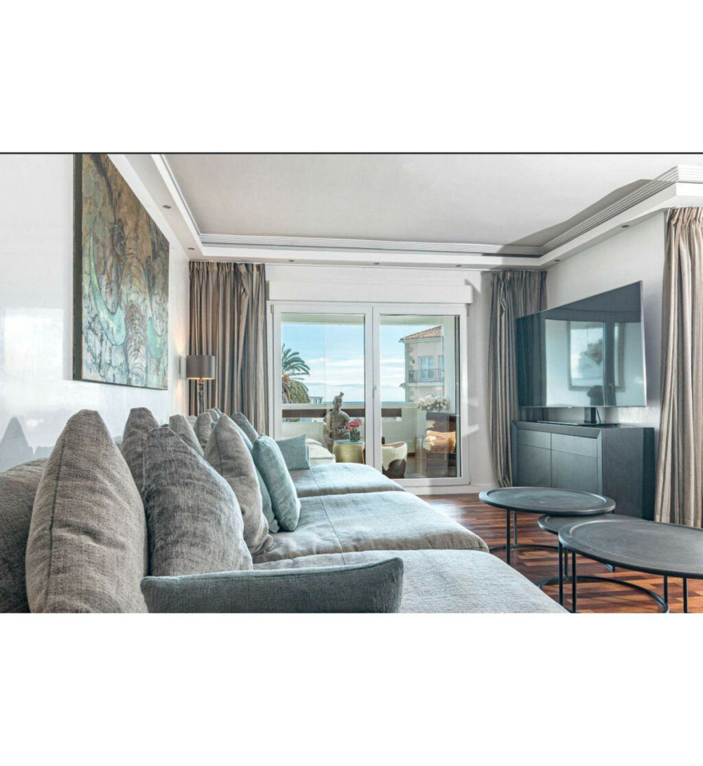 Middle Floor Apartment Puerto Banús Málaga - image 27