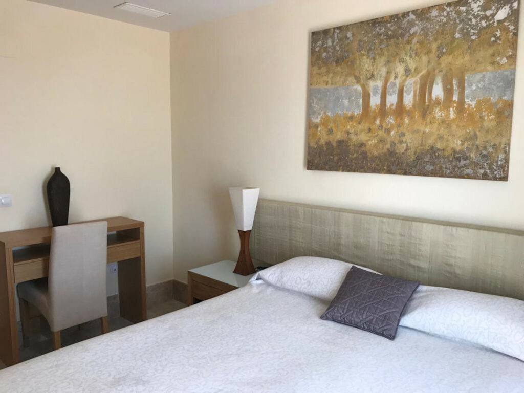 Middle Floor Apartment Santa Clara Málaga - image 23