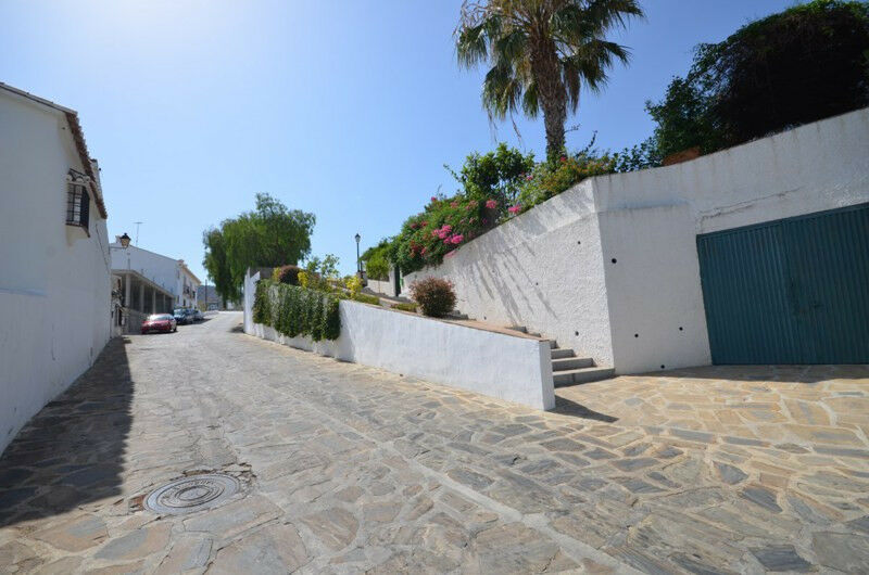 Detached Villa Macharaviaya Málaga - image 23