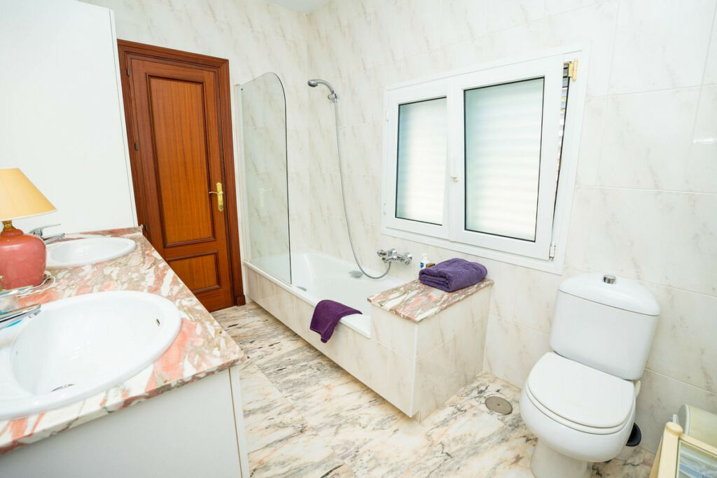 Detached Villa Mijas Málaga - image 23