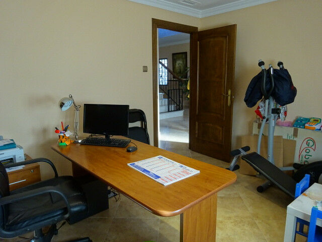 Townhouse Colmenar Málaga - image 23