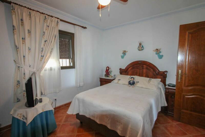 Detached Villa Guaro Málaga - image 24