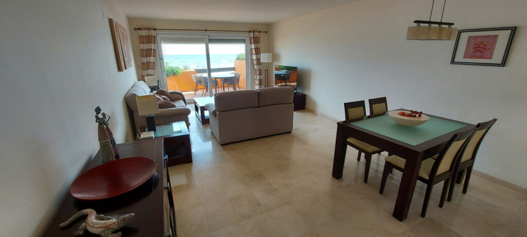 Middle Floor Apartment La Duquesa Málaga - image 23