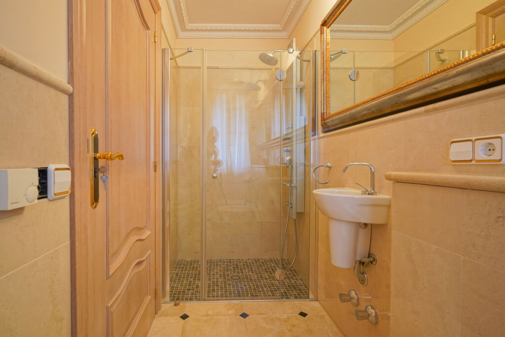Detached Villa Pedreguer Alicante - image 31