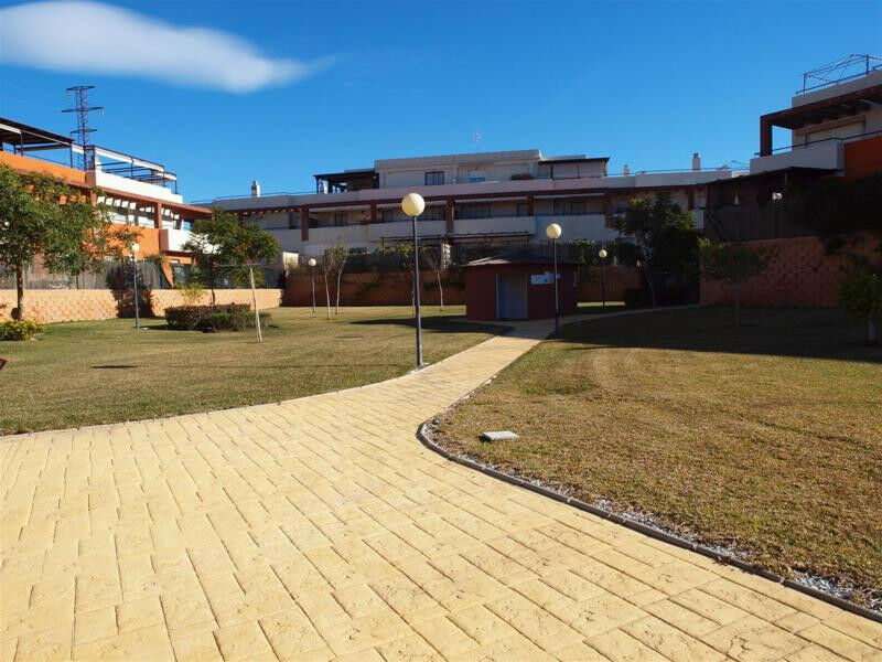 Ground Floor Apartment Almayate Málaga - image 24