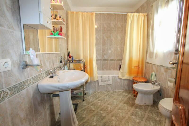 Detached Villa Guaro Málaga - image 25