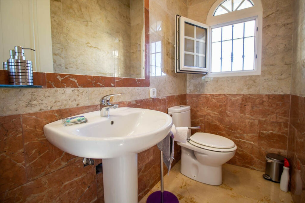 Detached Villa Las Ramblas Golf Alicante - image 24