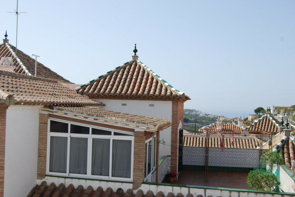 Middle Floor Apartment Torrox Málaga - image 24