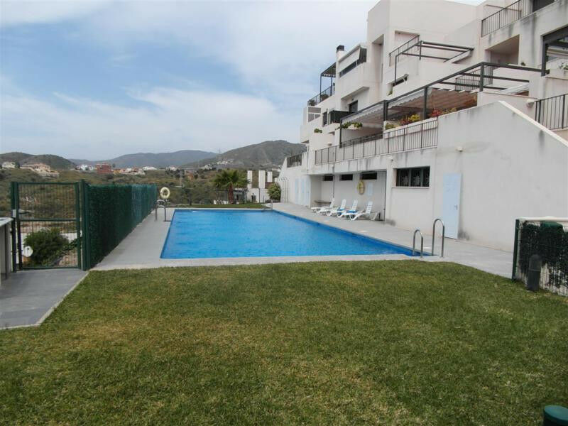 Middle Floor Apartment Benagalbon Málaga - image 24