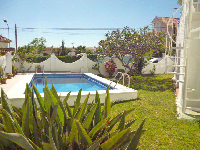 Detached Villa Rincón de la Victoria Málaga - image 24