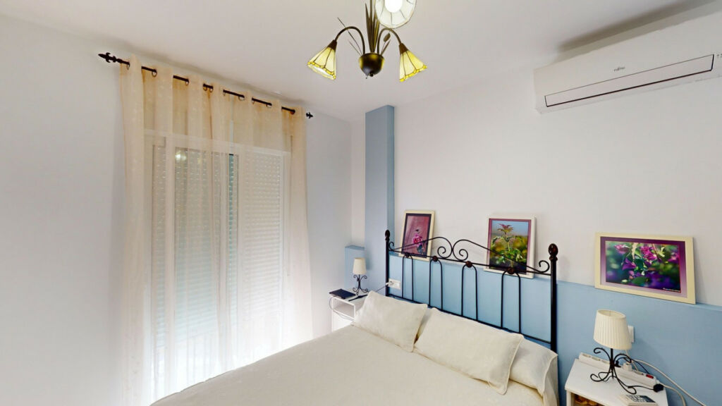 Semi-Detached House Almayate Málaga - image 24