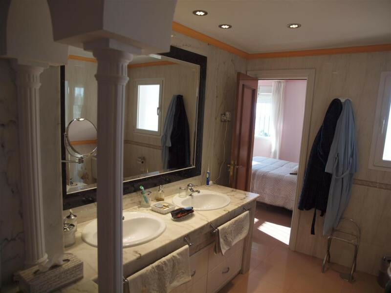 Detached Villa Caleta de Vélez Málaga - image 24