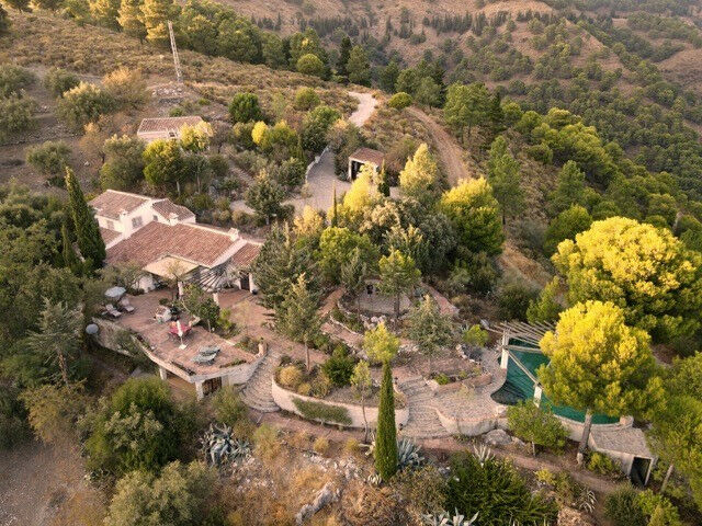 Detached Villa Canillas de Albaida Málaga - image 25