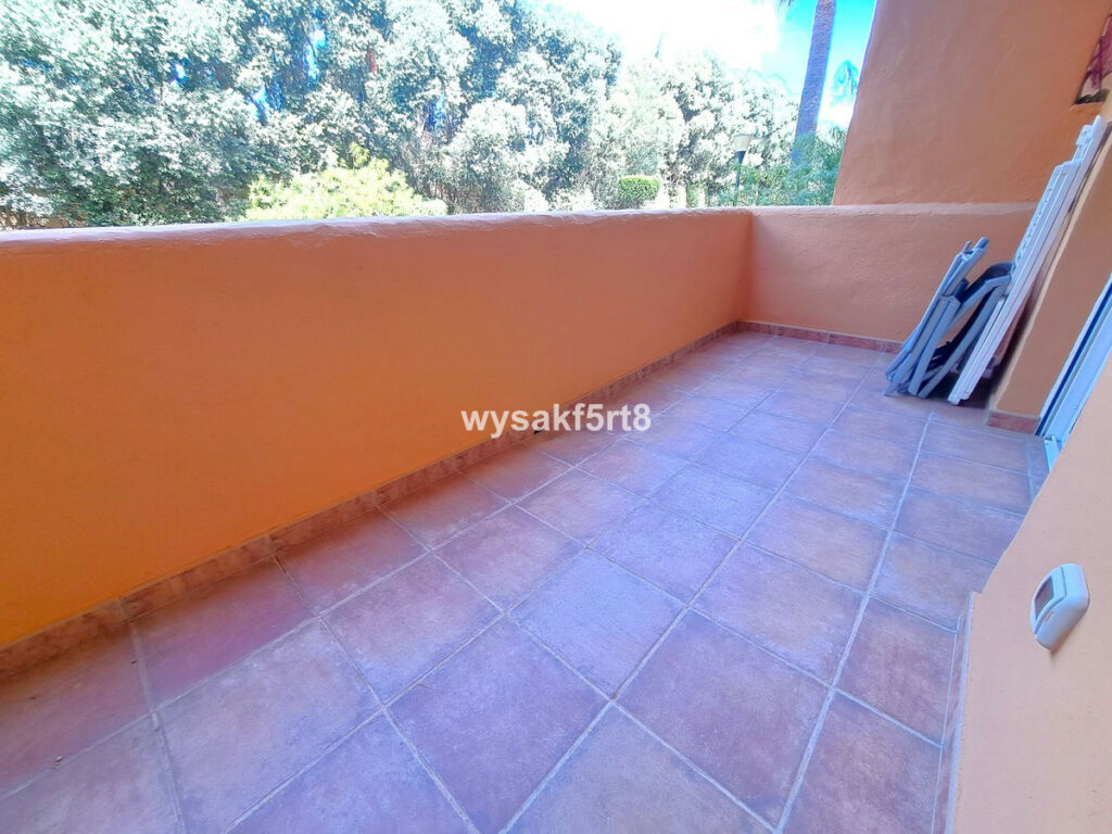 Ground Floor Apartment La Duquesa Málaga - image 33