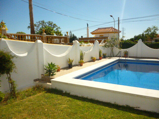Detached Villa Rincón de la Victoria Málaga - image 25