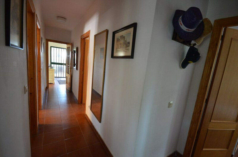 Detached Villa Macharaviaya Málaga - image 25
