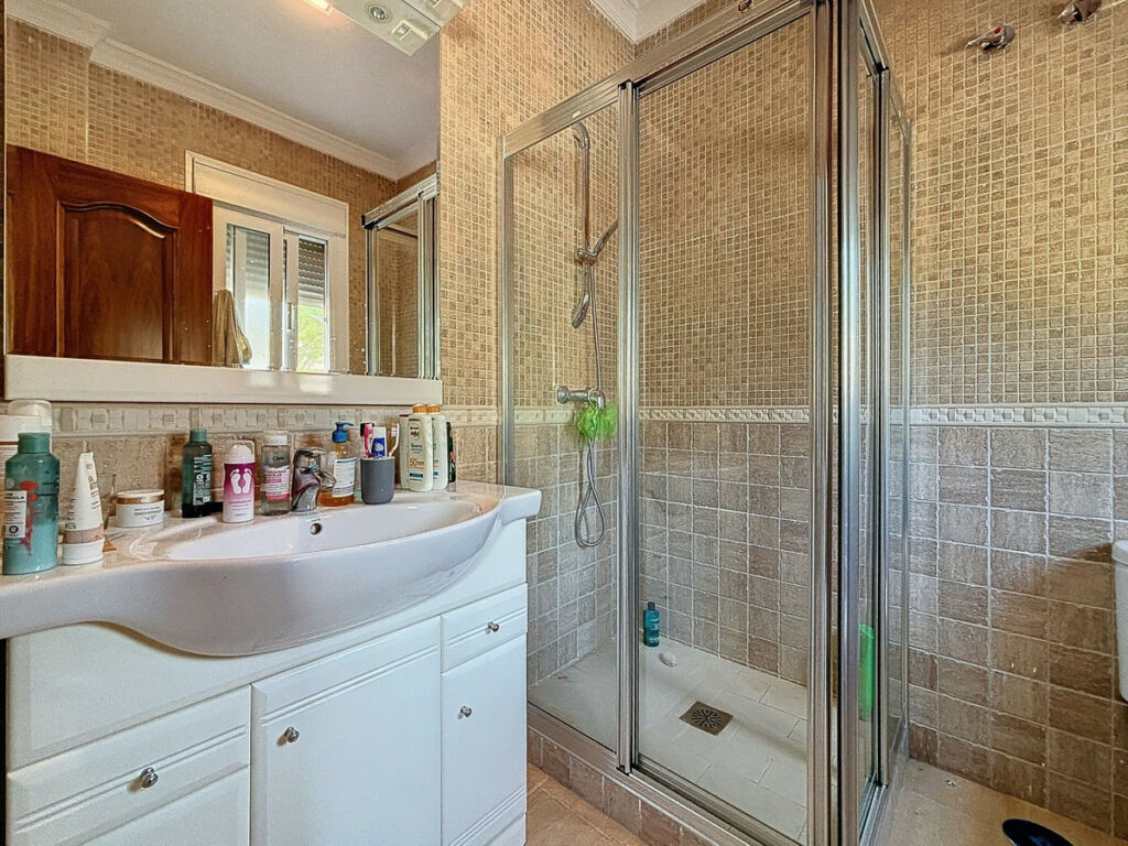Detached Villa Periana Málaga - image 26