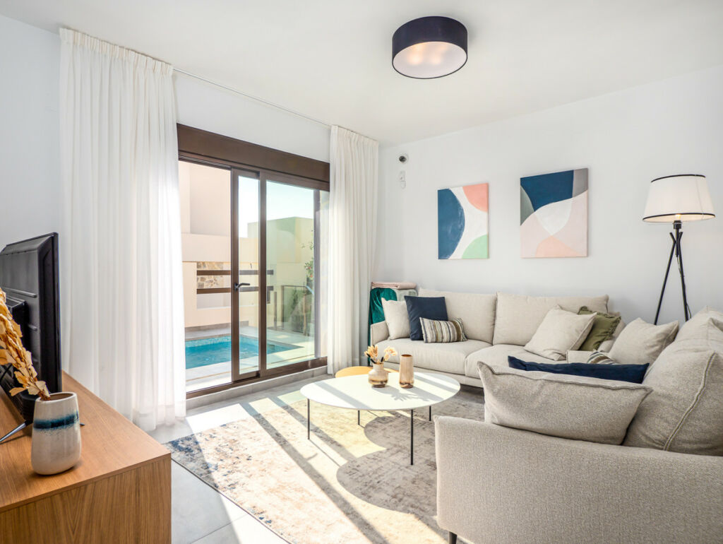 Detached Villa Villamartin Alicante - image 26