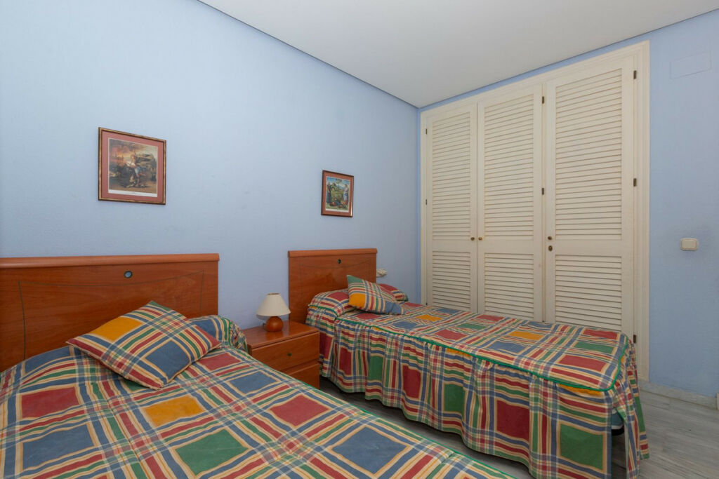 Middle Floor Apartment Elviria Málaga - image 26