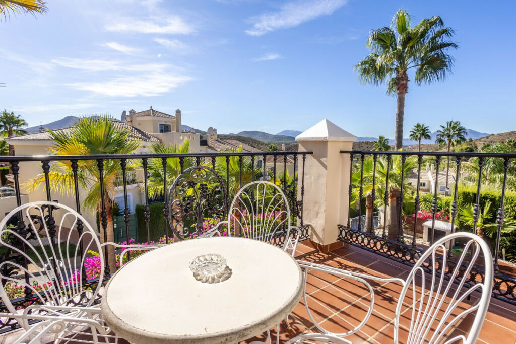 Detached Villa Alhaurin Golf Málaga - image 26