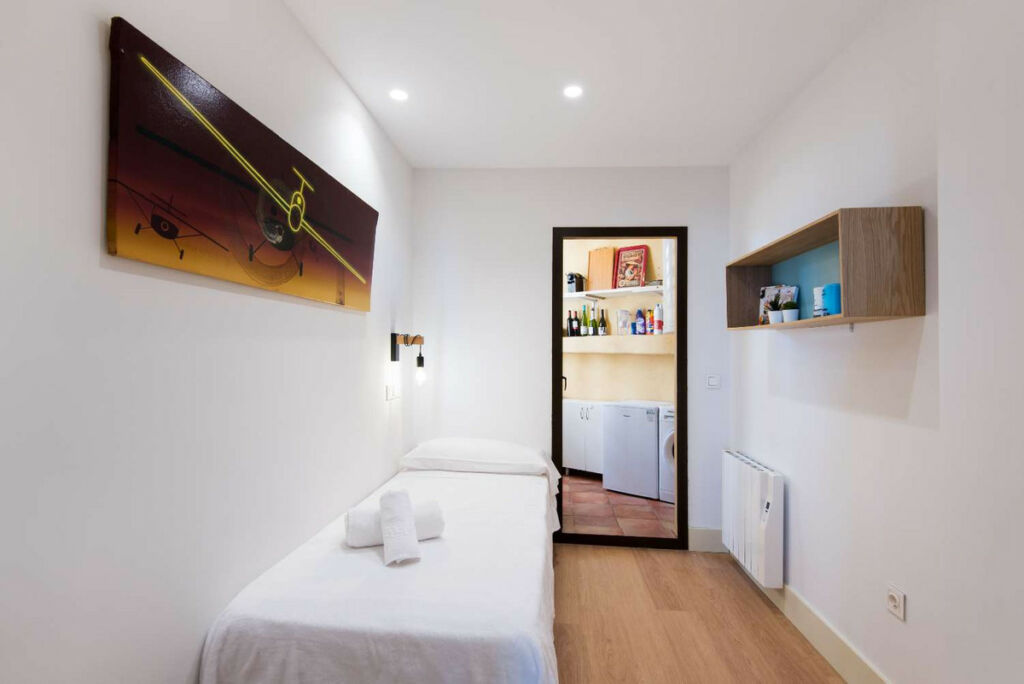 Middle Floor Apartment Benalmadena Málaga - image 26