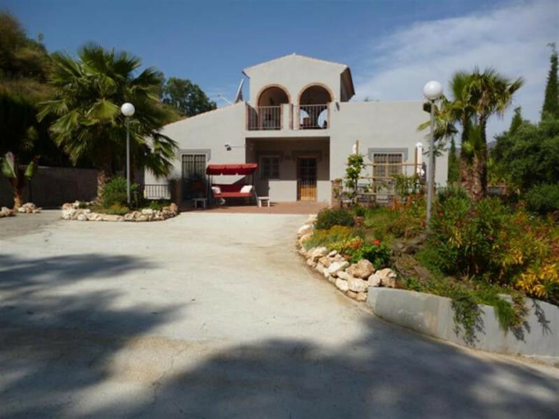 Detached Villa Torrox Málaga - image 26