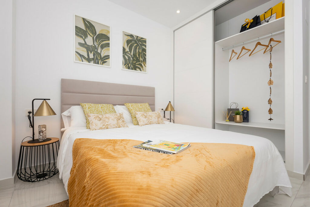 Middle Floor Apartment Jacarilla Alicante - image 26