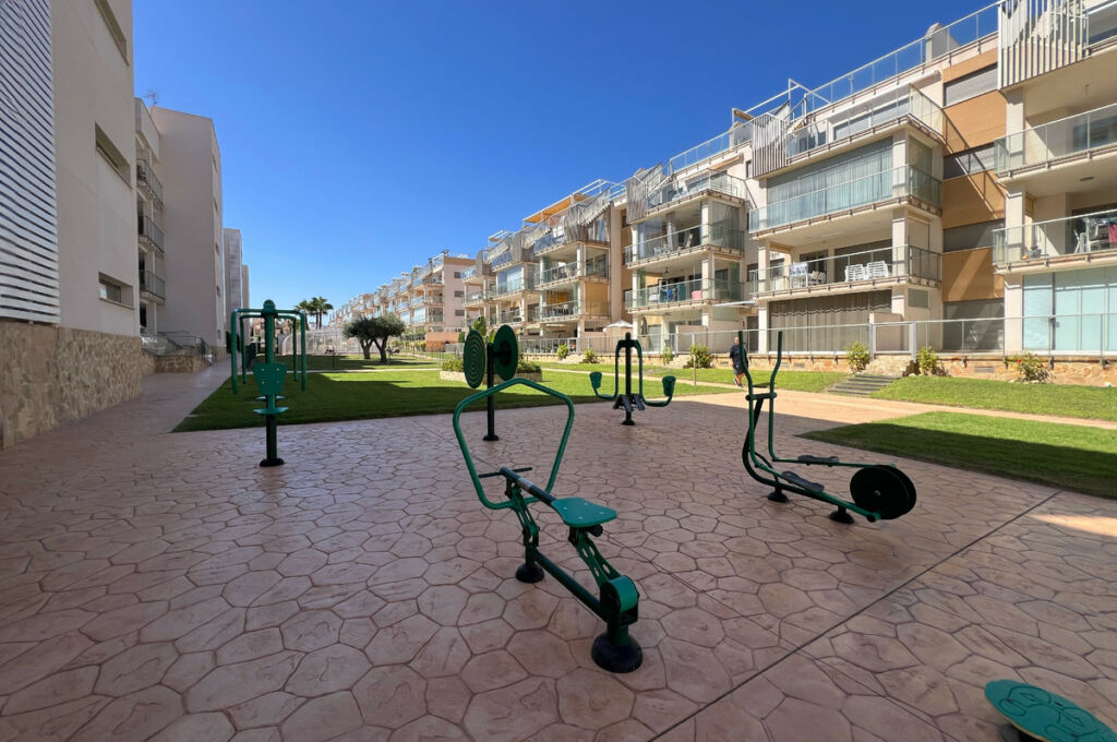 Penthouse Villamartin Alicante - image 27
