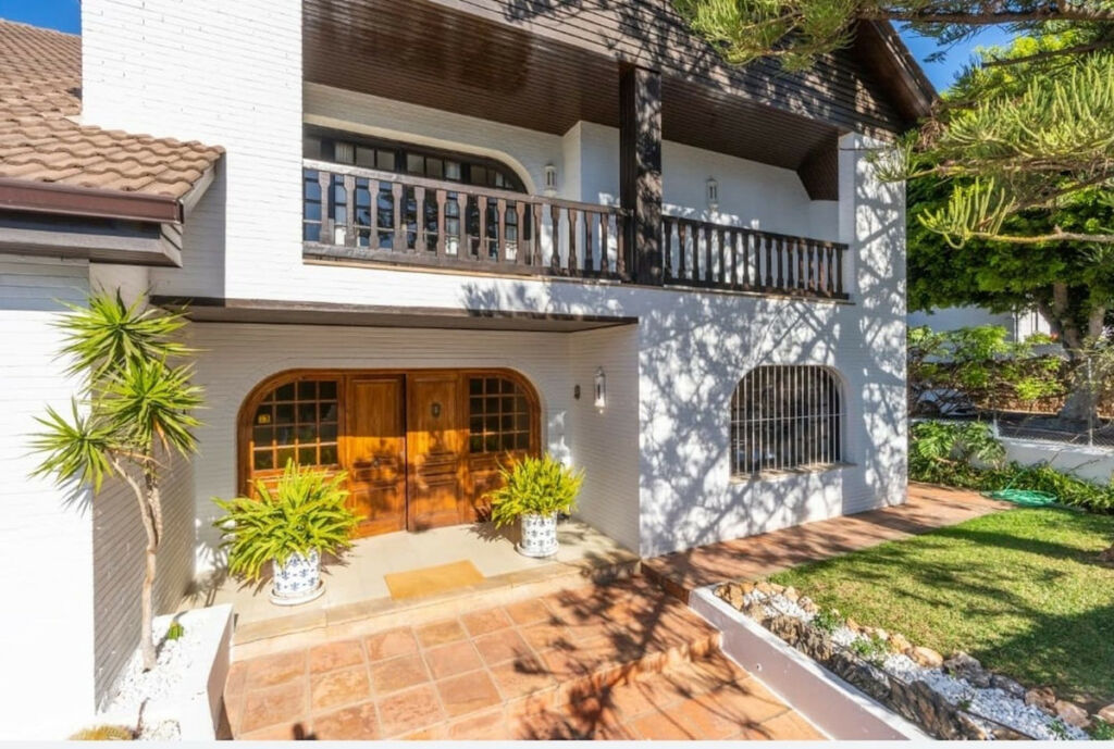 Detached Villa Marbella Málaga - image 27