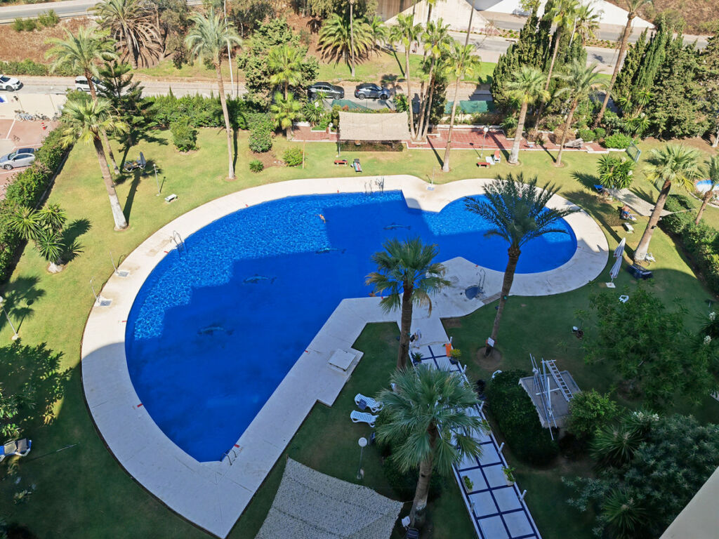 Middle Floor Apartment Los Boliches Málaga - image 27