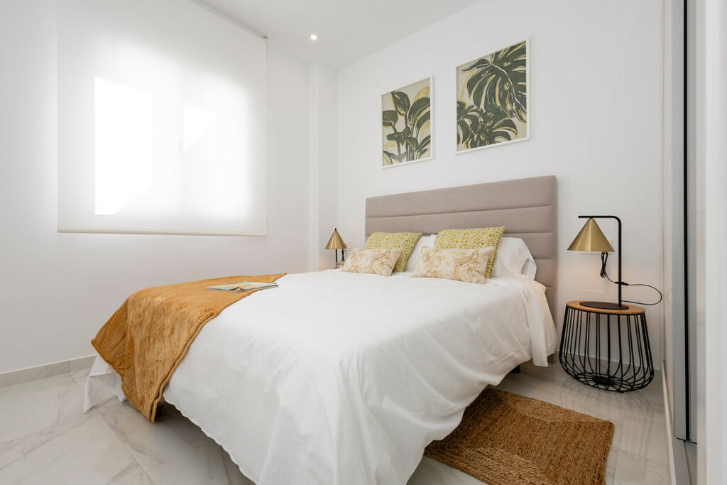Middle Floor Apartment Jacarilla Alicante - image 27