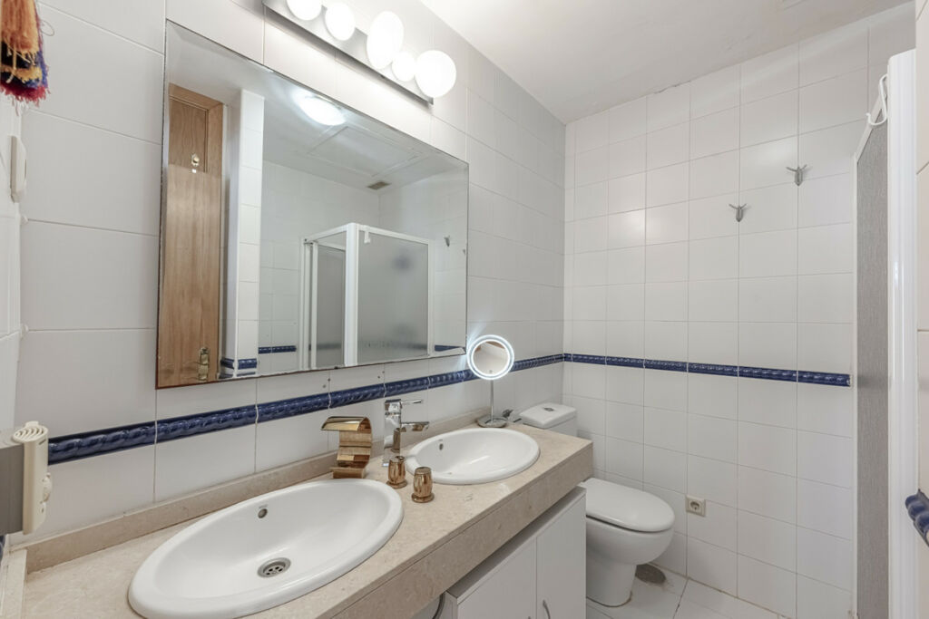 Townhouse La Mairena Málaga - image 27