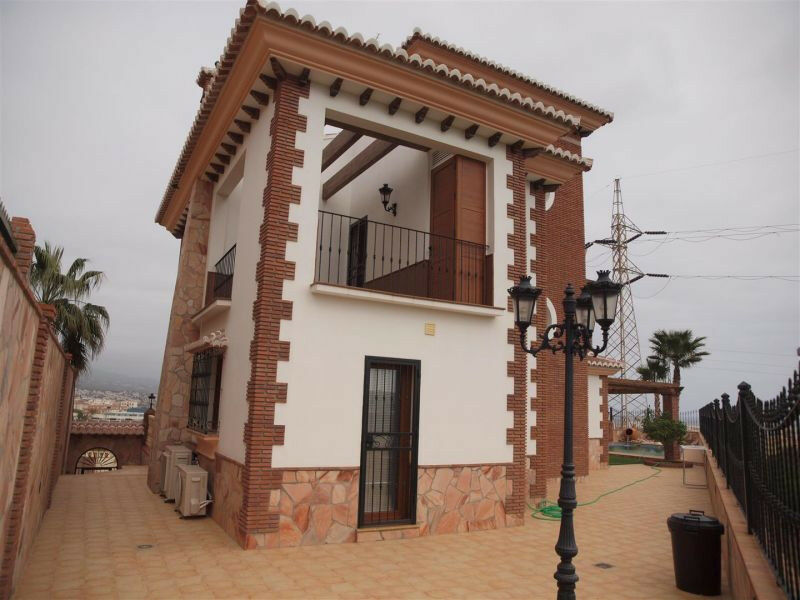 Detached Villa Torre del Mar Málaga - image 28