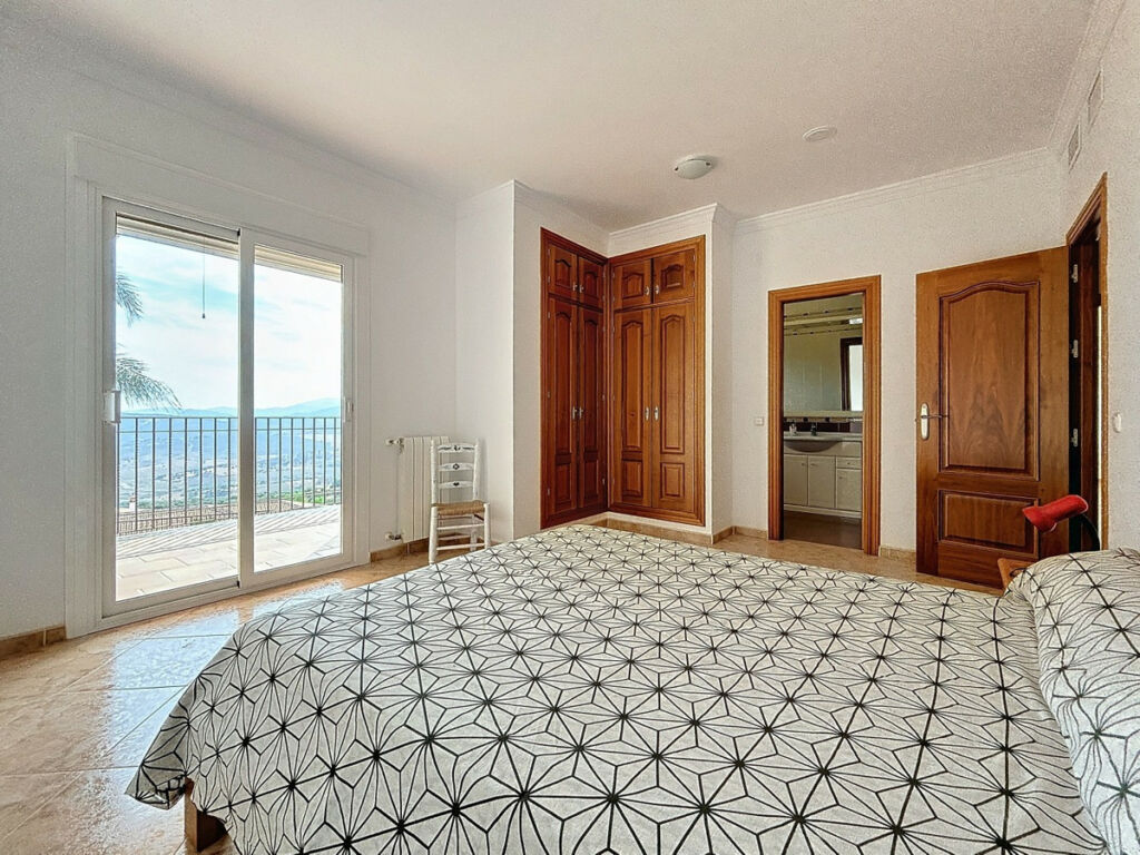 Detached Villa Periana Málaga - image 28