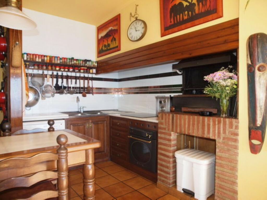 Detached Villa Rincón de la Victoria Málaga - image 28