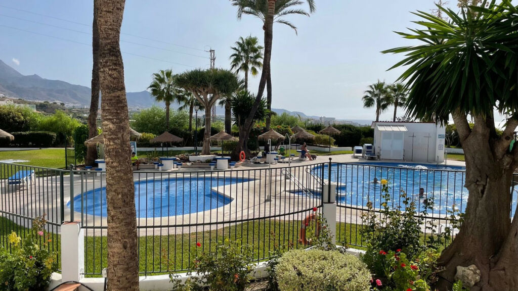 Townhouse Nerja Málaga - image 29